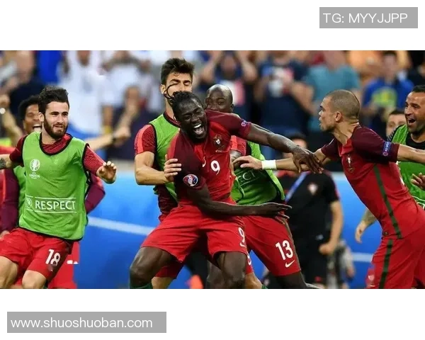 重庆篮球队在欧锦赛中的实力展现与战术分析全景解读 重庆篮球队在欧锦赛中的实力展现与战术分析全景解读