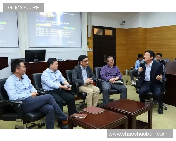 重庆羽毛球队的团队协作与默契配合深度探讨与分析