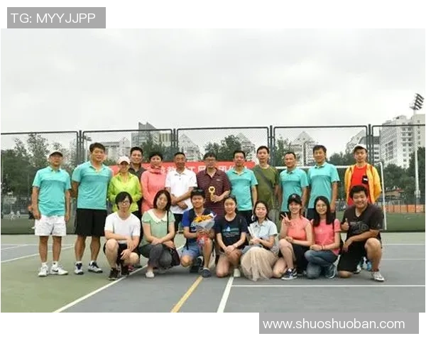 重庆网球队在全国锦标赛中的团队协作表现分析与启示 重庆网球队在全国锦标赛中的团队协作表现分析与启示