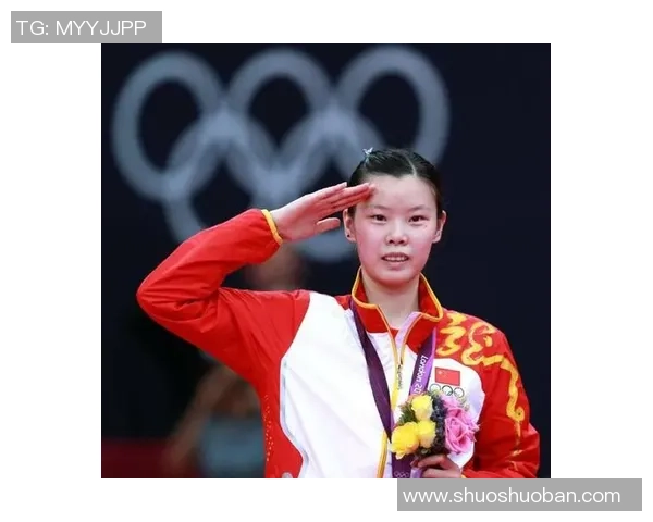 黄敏专访:从青涩小将到羽毛球明星的成长之路回顾 黄敏专访:从青涩小将到羽毛球明星的成长之路回顾