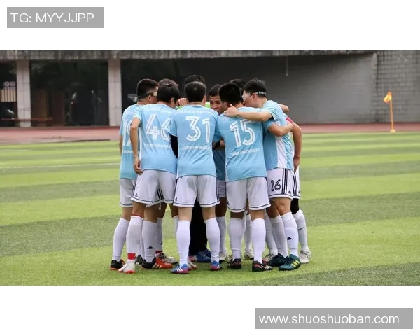 重庆足球队在全国锦标赛中的团队协作表现分析与点评 重庆足球队在全国锦标赛中的团队协作表现分析与点评